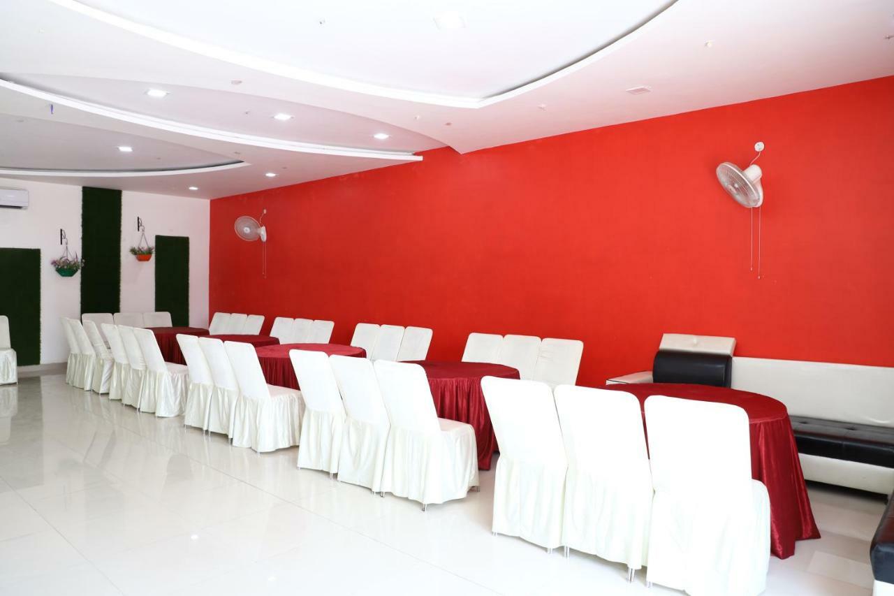 Diwan Hotel And Restaurant Surkhi Dış mekan fotoğraf