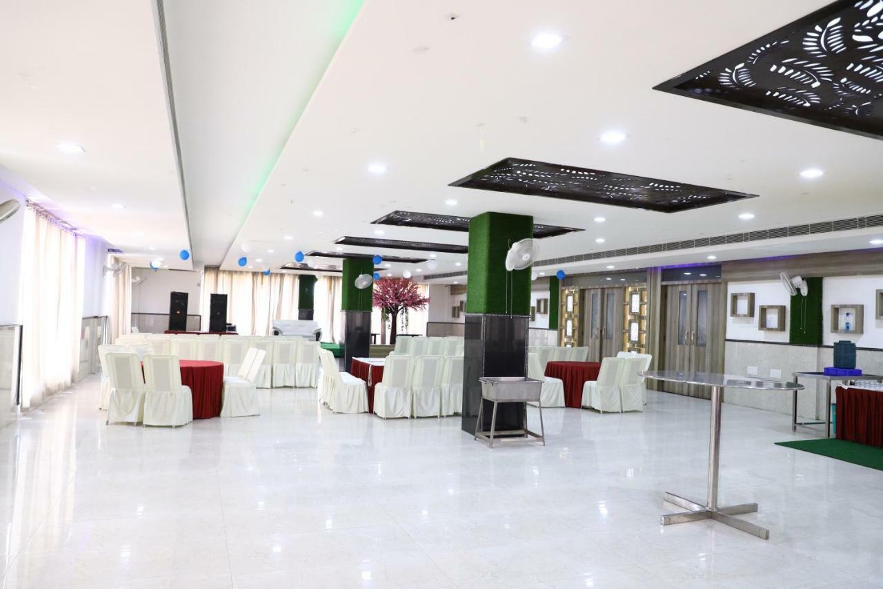 Diwan Hotel And Restaurant Surkhi Dış mekan fotoğraf